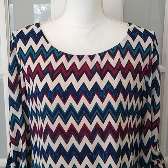 Speechless Chevron Cutout Shift Dress - Juniors XL - Picture 9 of 16